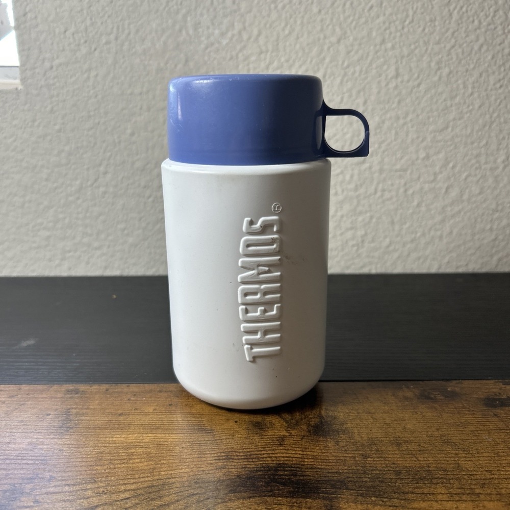 1991 Thermos Brand - ROUGHNECK Bottle Lunch Box Thermos White With Red Cap #3700